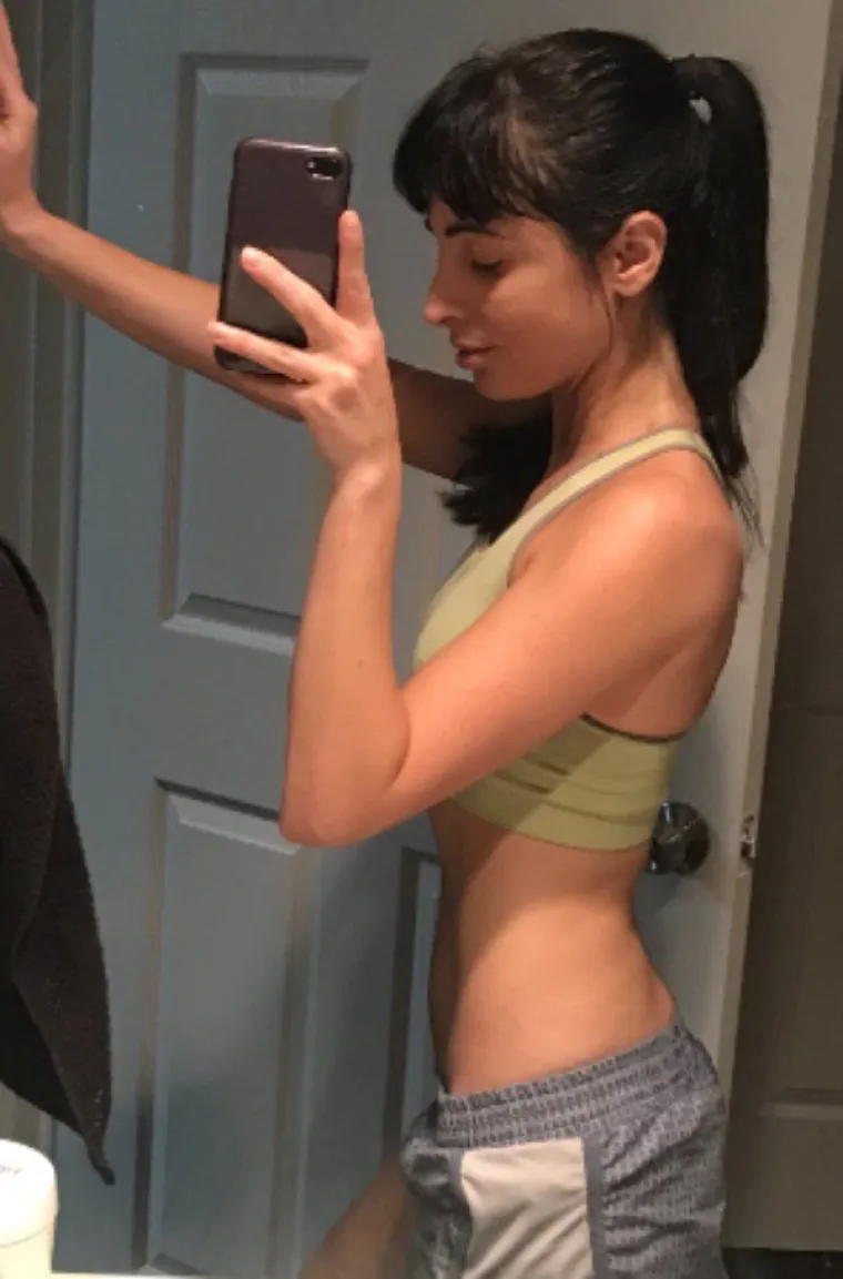 VRAĆAJU SE U IGRU: I seksi odjeća za vježbanje jedva se nosi s njihovim oblinama