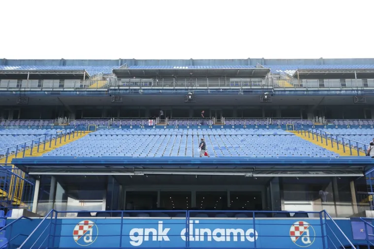 TUGA I JAD U MAKSIMIRU: Modri pred sablazno praznim tribinama igraju za Ligu prvaka