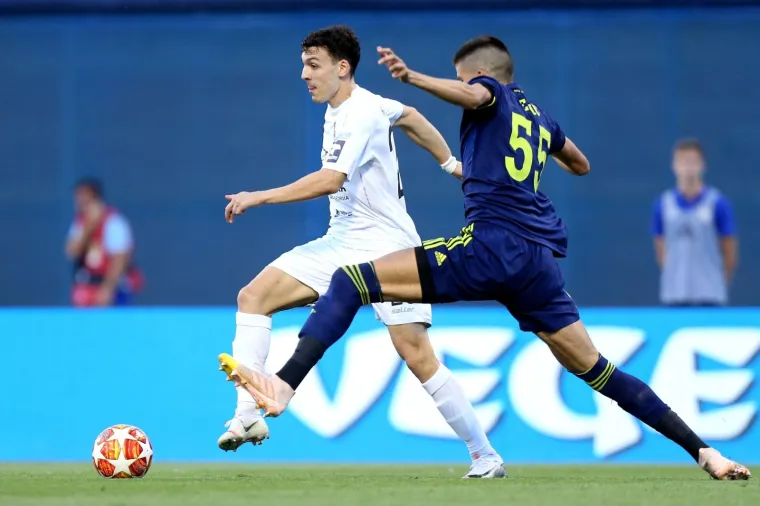 TUGA I JAD U MAKSIMIRU: Modri pred sablazno praznim tribinama igraju za Ligu prvaka