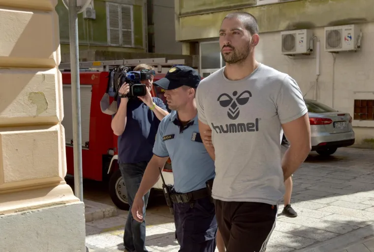 Brutalno pretukli 40-godi&scaron;njaka u Zadru: Jedan od napadača je posrnuli hrvatski rukometa&scaron;!
