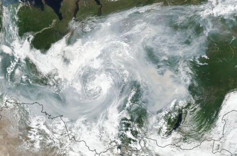 Vatrom je zahvaćeno područje od oko 3 milijuna hektara. Kako javljaju ruski mediji, mnogi požari se i ne gase i to na području od oko 2 milijuna hektara, nego se samo sprječava da se ne pro&scaron;ire na naselja i naftne bu&scaron;otine