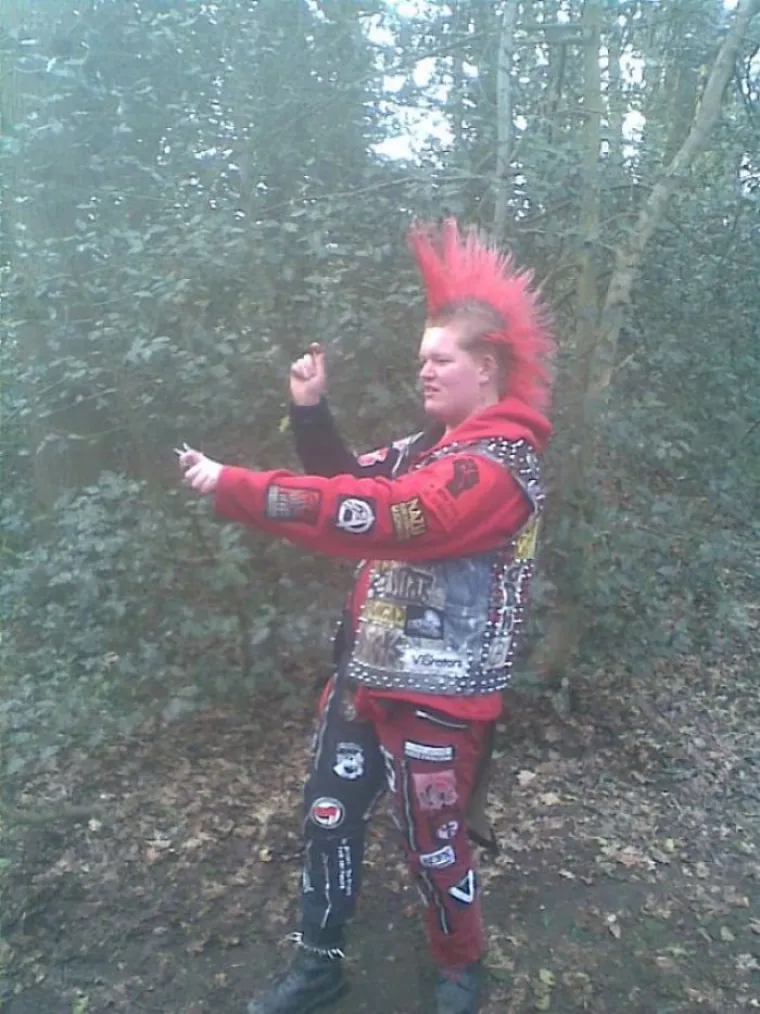 JESU LI IMALI OGLEDALO? Ljudi objavljuju svoje najsramotnije fotografije iz pro&scaron;losti, nasmijat će vas do suza