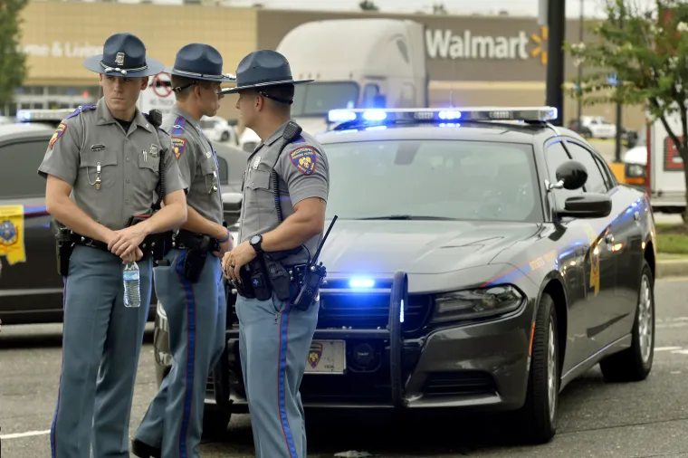 Pokolj u Teksasu! Naoružani napadač ustrijelio 22 osobe, broj mrtvih jo&scaron; nije poznat!