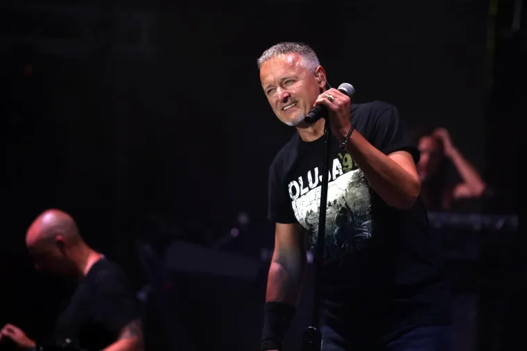 OBLJETNICA 'OLUJE': Thompson zapjevao pred punom Rivom u Splitu