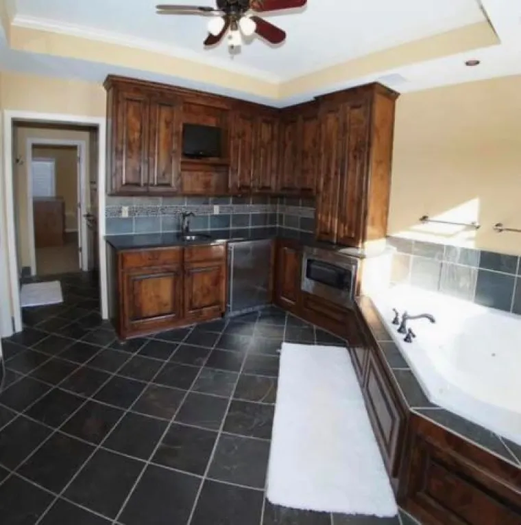 Ovog nema ni u Simsima: 20 najgore uređenih interijera u povijesti