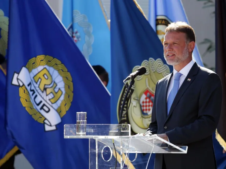 Pogledajte svečane kadrove iz Knina koji je danas 'sredi&scaron;te Hrvatske'