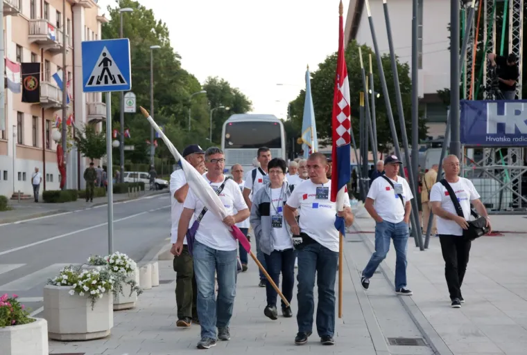 Pogledajte svečane kadrove iz Knina koji je danas 'sredi&scaron;te Hrvatske'
