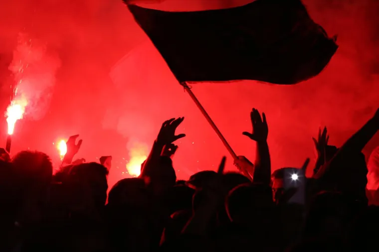 Thompson 'zapalio' Split, nije ga omelo ni prekidanje koncerta: 'Nemojmo nasjedati na provokacije'