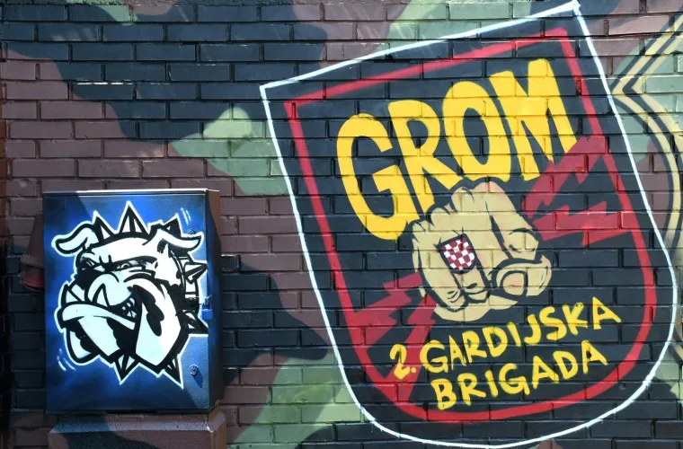 BOYSI KOLONOM I MURALOM POKLONILI SE HRVATSKIM SINOVIMA: Ovako to rade oni koji stvarno vole Hrvatsku