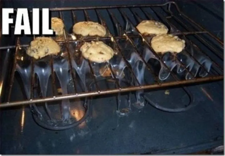 NJIMA TREBA ZABRANITI ULAZAK U KUHINJU: Srećom da postoji dostava, u suprotnom bi umrli od gladi