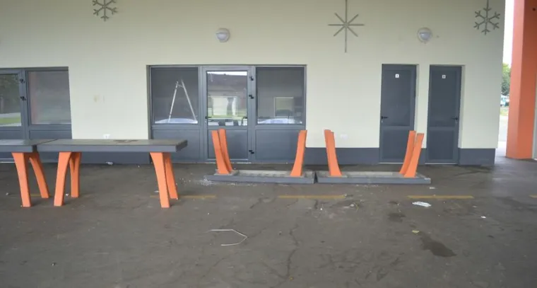 Tko razbija po tržnici u Kotoribi? 'Ovo nije slučajno. Klupe su teže od 200 kg'