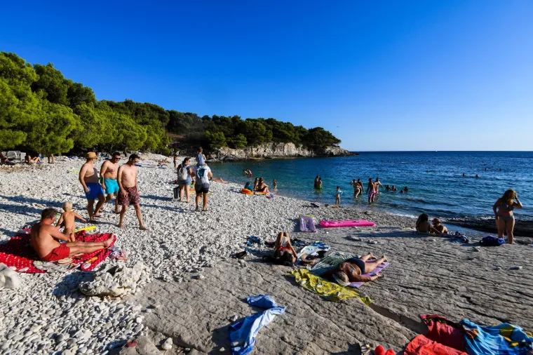TOP 8: Tko ljetuje u Hrvatskoj? Poljaci u prvih pet, domaći tek na 3. mjestu