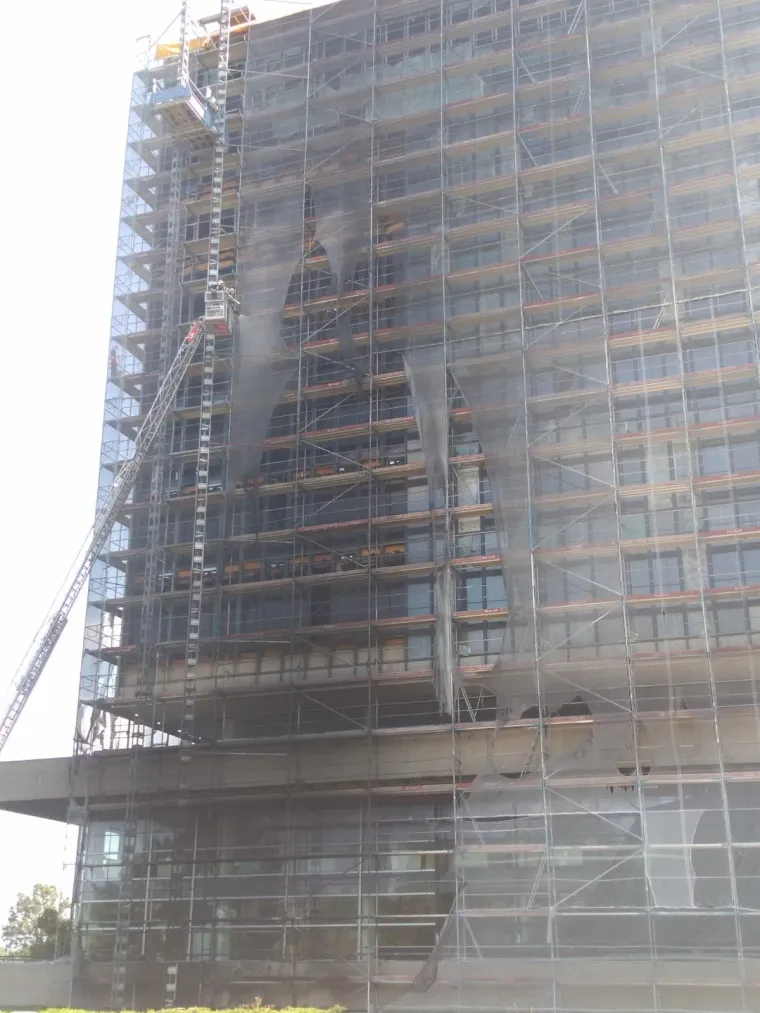 Požar u ministarstvima prometa i turizma, gorjela popularna 'Kockica'!