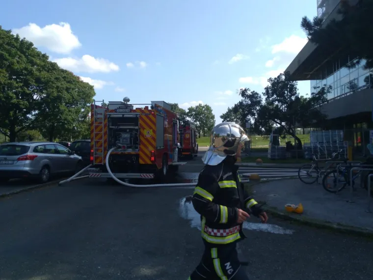 Požar u ministarstvima prometa i turizma, gorjela popularna 'Kockica'!