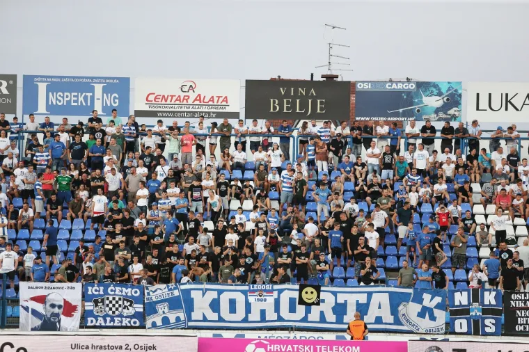 DINAMO U OSIJEKU: Zavirite u galeriju i osjetite da&scaron;ak atmosfere iz Gradskog vrta