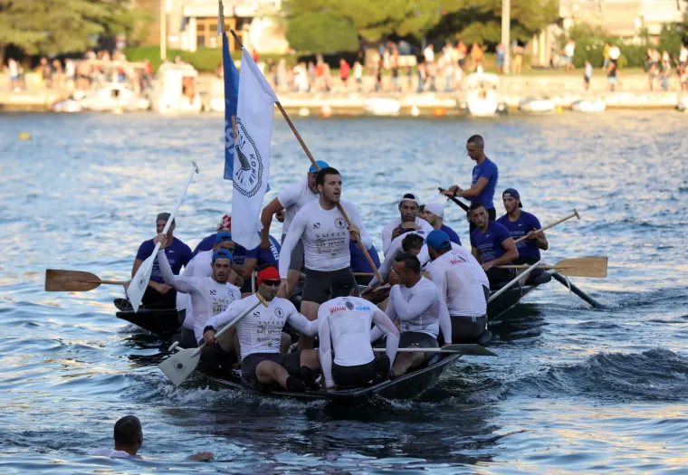 Zavr&scaron;io je 22. Maraton lađa: Trijumf 'Gusara' iz Komina, drugi pro&scaron;logodi&scaron;nji prvaci 'Stablina'