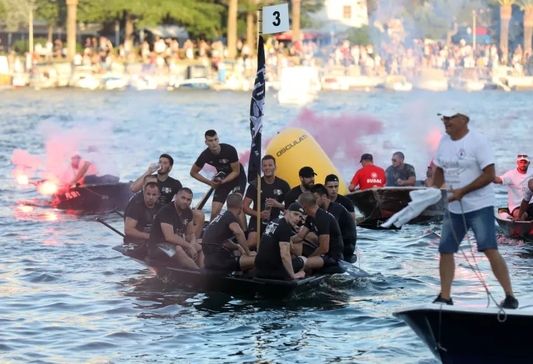 Zavr&scaron;io je 22. Maraton lađa: Trijumf 'Gusara' iz Komina, drugi pro&scaron;logodi&scaron;nji prvaci 'Stablina'