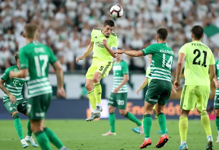 Plavi pomeli Mađare: Domaćinima utrpali četiri gola i u&scaron;li u play off Lige prvaka