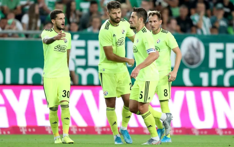 Plavi pomeli Mađare: Domaćinima utrpali četiri gola i u&scaron;li u play off Lige prvaka