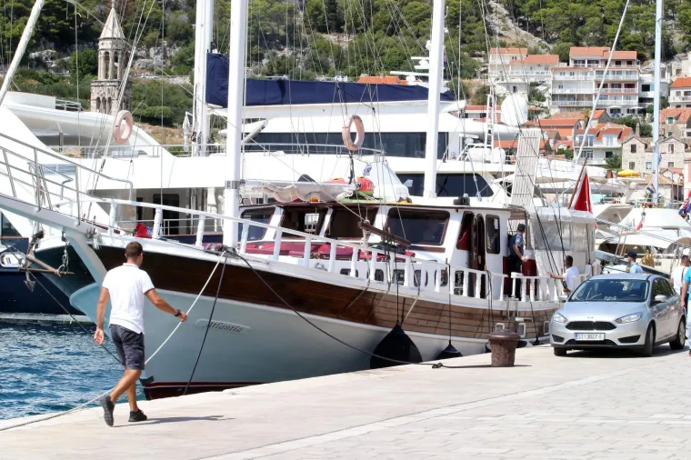 Ovo je brod na kojem su se otrovali Talijani: Tjedan dana na drvenom jedrenjaku iz 1992. košta do 11.900 eura
