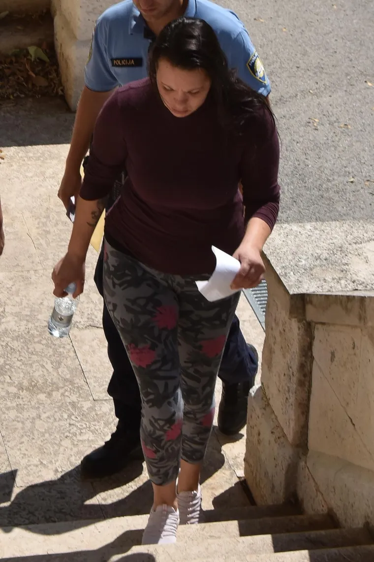 Vozačica koja je pod utjecajem alkohola skrivila tragičnu nesreću kod Poreča odvedena pred suca