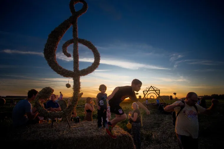 Slavonska žitna polja postala umjetnička galerija! Ovako ne&scaron;to ne viđa se često