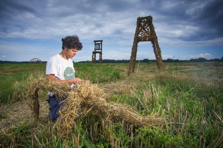 Slavonska žitna polja postala umjetnička galerija! Ovako ne&scaron;to ne viđa se često