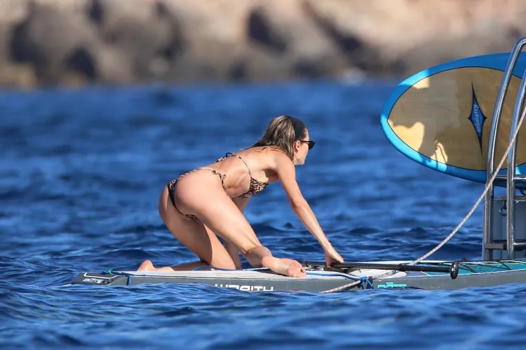 BIV&Scaron;A ANĐELICA UŽIVA U ŽIVOTU: Jahta, jet ski i bikini s leopardovim uzorkom su nekad sve &scaron;to vam treba