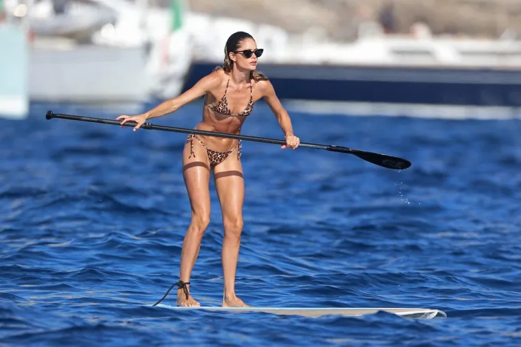 BIV&Scaron;A ANĐELICA UŽIVA U ŽIVOTU: Jahta, jet ski i bikini s leopardovim uzorkom su nekad sve &scaron;to vam treba