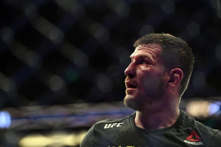 KRVAVI SPORT: Pogledajte kako je izgledala jedna od najbrutalnijih UFC borbi svih vremena