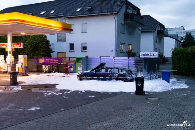 NJIMA ZAISTA TREBA UZETI VOZAČKU DOZVOLU: Ovo su najveće gluposti koje ljudi rade na cestama