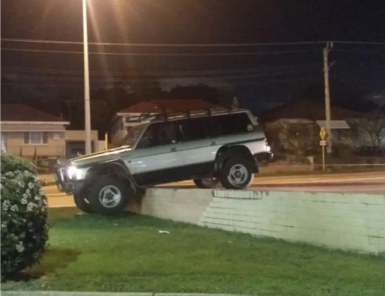 NJIMA ZAISTA TREBA UZETI VOZAČKU DOZVOLU: Ovo su najveće gluposti koje ljudi rade na cestama