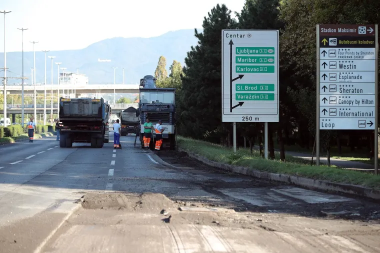 Ogromne gužve u Zagrebu: Počeli radovi na Držićevoj aveniji, vozači držite se!