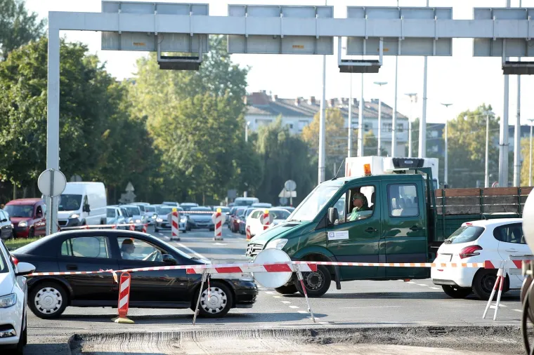 Ogromne gužve u Zagrebu: Počeli radovi na Držićevoj aveniji, vozači držite se!