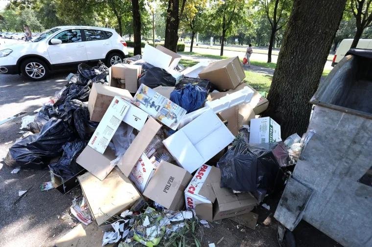 Prizori sramote u centru metropole! Stotinjak metara od buduće zgrade Predsjedni&scaron;tva Vijeća EU  prava eko katastrofa