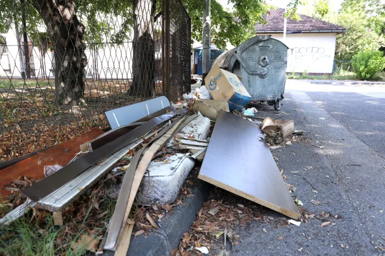 Prizori sramote u centru metropole! Stotinjak metara od buduće zgrade Predsjedni&scaron;tva Vijeća EU  prava eko katastrofa