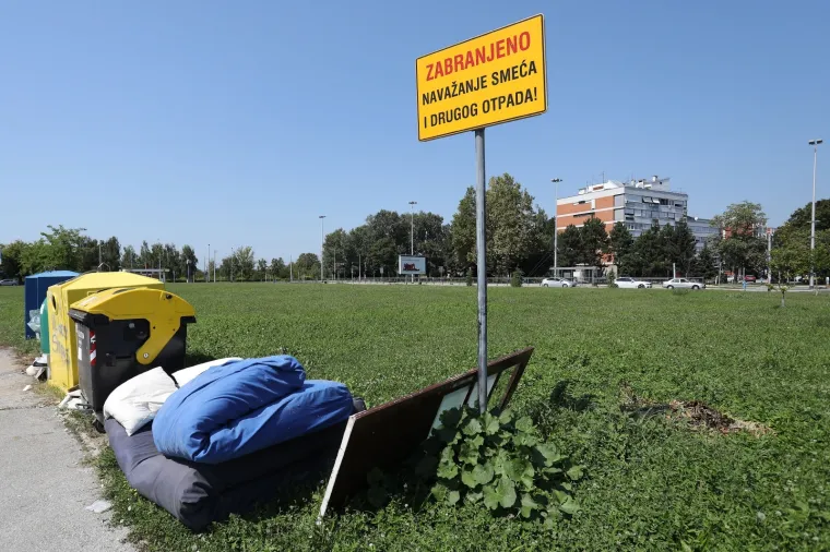 Prizori sramote u centru metropole! Stotinjak metara od buduće zgrade Predsjedni&scaron;tva Vijeća EU  prava eko katastrofa