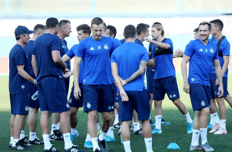 Zagreb - Glavni teren stadiona Maksimir. Trening GNK Dinamo uoči prve utakmice play offa Lig Photo: Sanjin Strukić/PIXSELL