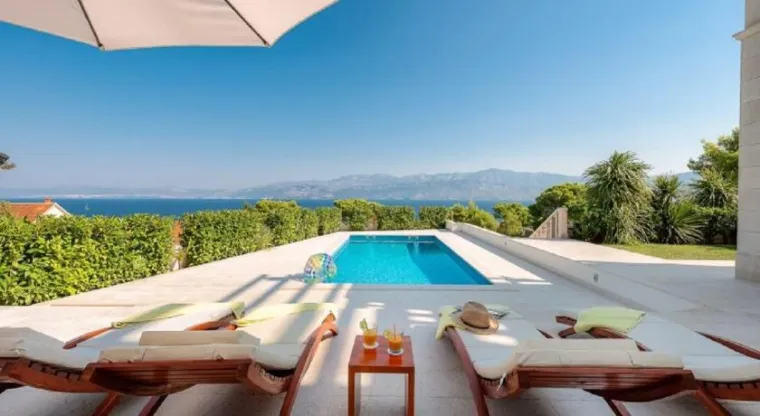 Fotografije lažnog luksuza: Ovako izgleda vila za koju su francuski turisti izdvojili 47.500 kuna!