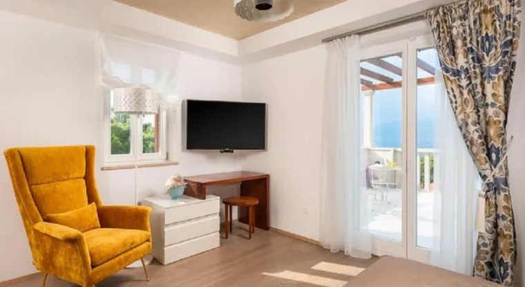 Fotografije lažnog luksuza: Ovako izgleda vila za koju su francuski turisti izdvojili 47.500 kuna!