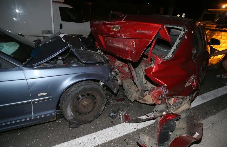 Četverostruki sudar kod Ka&scaron;tel Sućurca: Auti su potpuno smrskani, &scaron;teta je golema