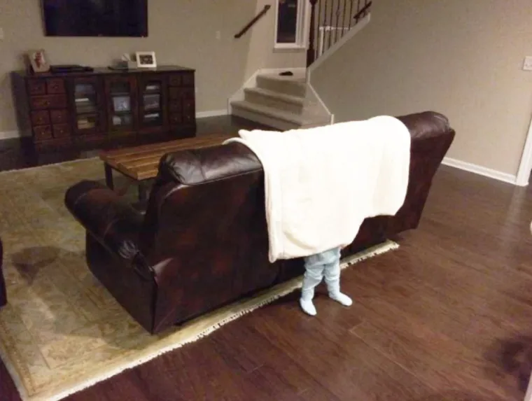 &uml;Prekrit ću se ovom prozirnom kutijom, mama me neće nikad nać!&uml;: 25 slika igre skrivača gdje sudionici ba&scaron; i ne kuže pravila