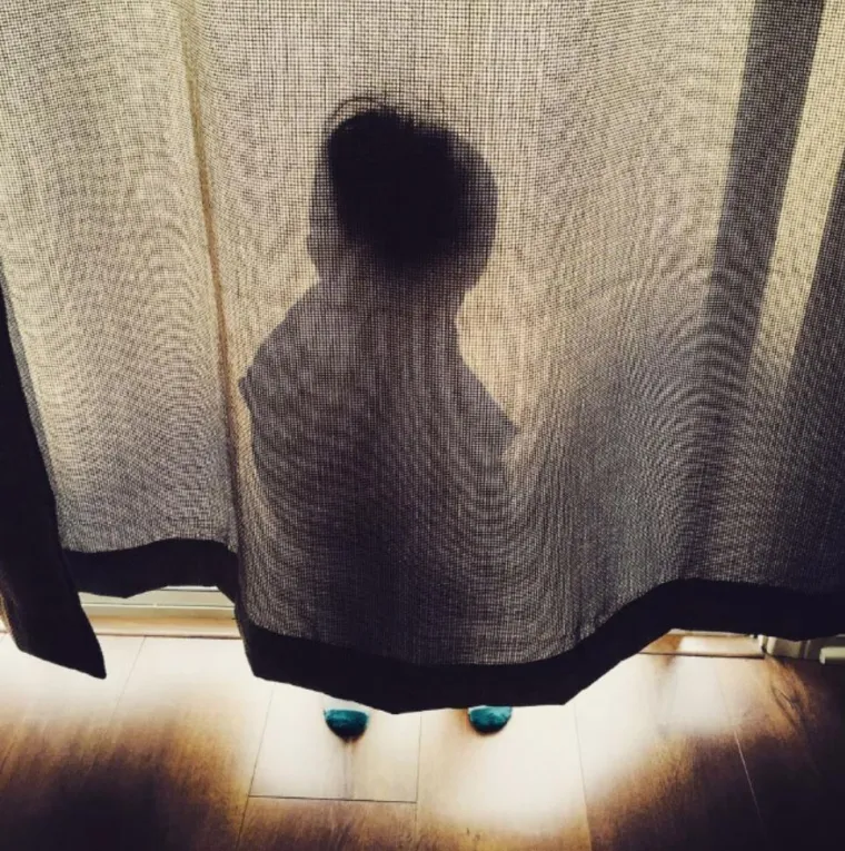 &uml;Prekrit ću se ovom prozirnom kutijom, mama me neće nikad nać!&uml;: 25 slika igre skrivača gdje sudionici ba&scaron; i ne kuže pravila