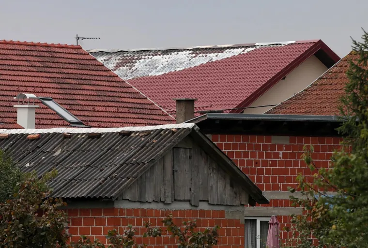 Nevrijeme protutnjalo Zagrebom, udar munje zapalio kuću: 'Kad je grunulo, zatresli su se prozori'