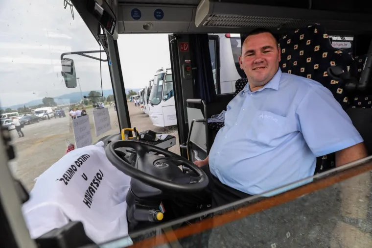 Stali autobusi, vozači upozorili: 'Imamo 3800 kuna plaću i sad se svi čude &scaron;to idemo van'