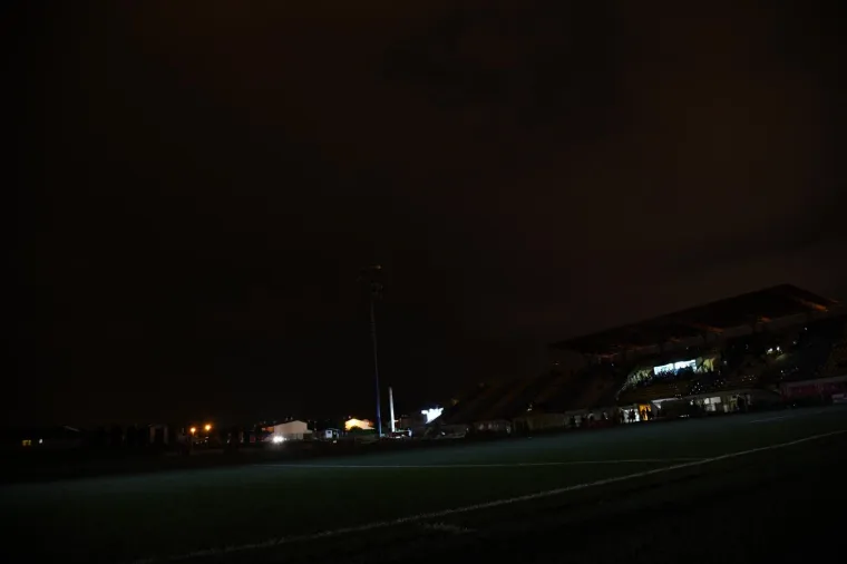 24.08.2019., Zapresic - SRC Zapresic, 6. kolo Hrvatski telekom Prve HNL: Inter Zapresic - Lokomotiva.Dolazak olujnog nevremena rezultirao nestankom struje  
Photo: Josip Regovic/PIXSELL