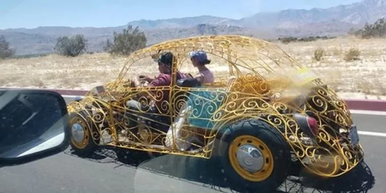 Vjerujte nam na riječ, ovo su najzanimljivije i najčudnije fotografije koje ćete danas vidjeti