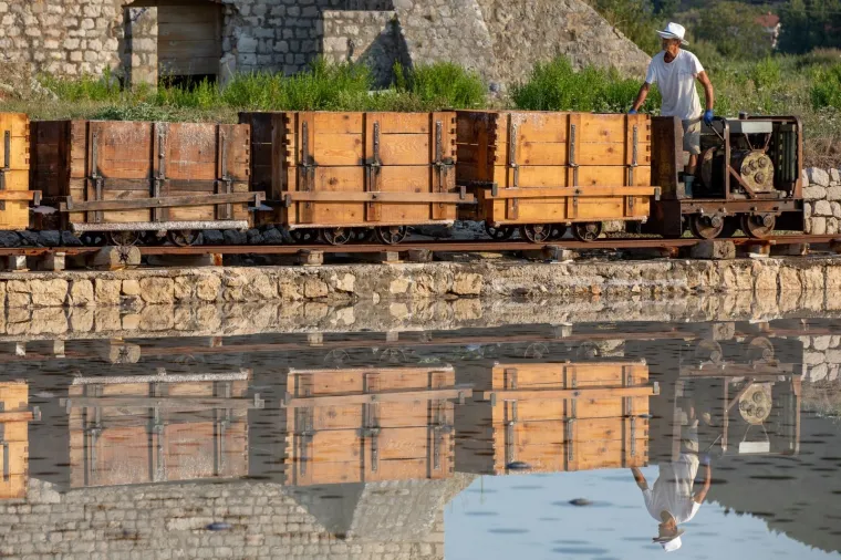 Tradicija stara 4000 godina: Počela berba soli u najstarijoj hrvatskoj, ali i europskoj solani