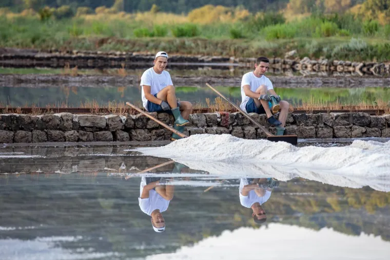 Tradicija stara 4000 godina: Počela berba soli u najstarijoj hrvatskoj, ali i europskoj solani