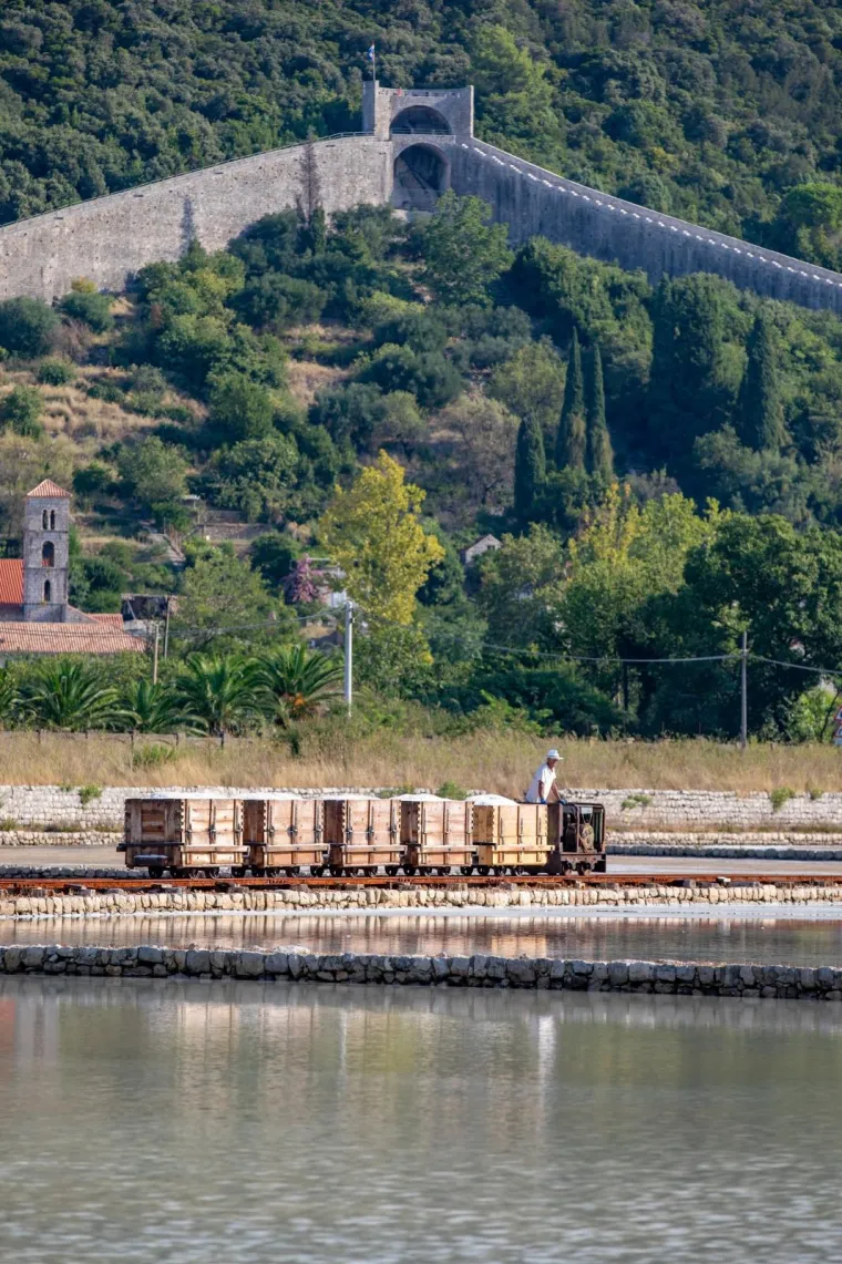 Tradicija stara 4000 godina: Počela berba soli u najstarijoj hrvatskoj, ali i europskoj solani